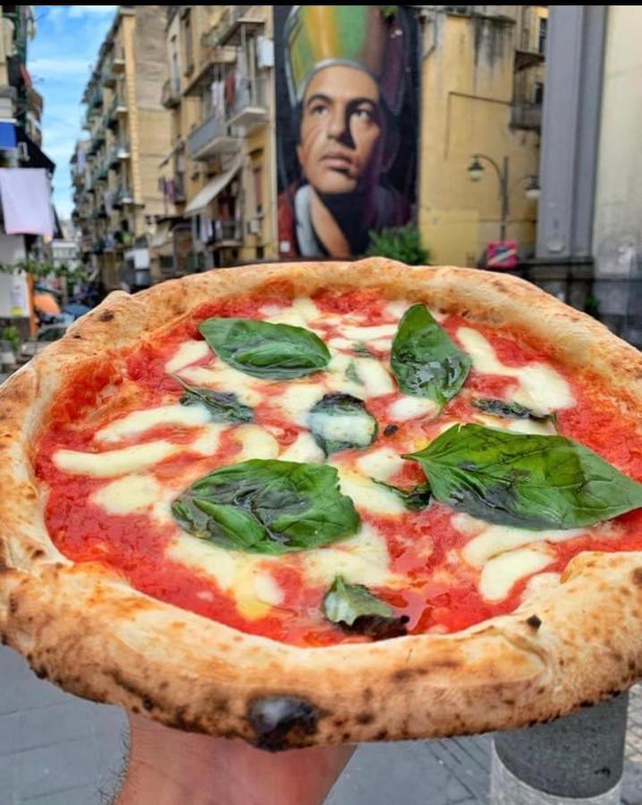Cuore Napoletano Napels Buitenkant foto